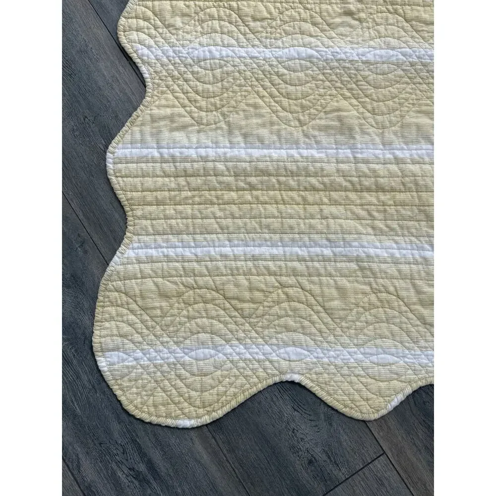 Waverly Paisley Verveine Quilt Set Queen Size Yellow (2) Shams Cotton Scalloped